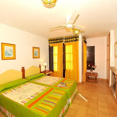 Hotel Turismo Tropical